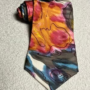 Brioni Silk Tie Warm Abstract Floral Pattern 56 x 3.75 Soft Pastel Spring Luxury